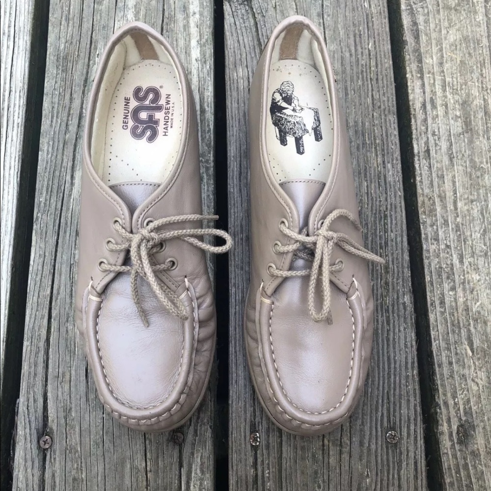 SAS Women's 'Siesta' Beige Hand Sewn Shoes Sz 10 N